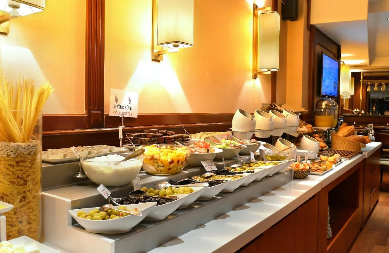 Pera Rose Hotel & Spa Hb İstanbul