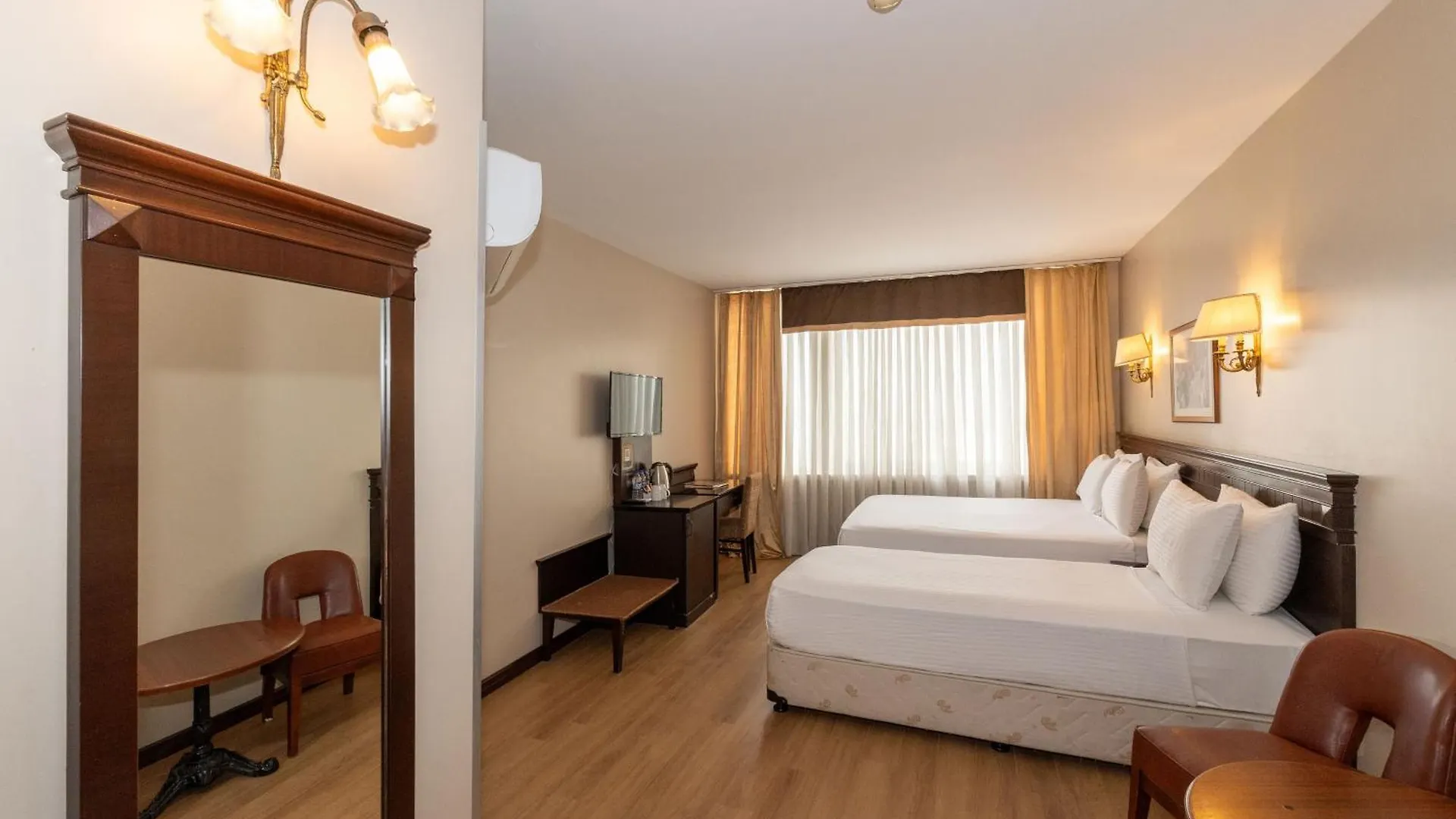 Pera Rose Hotel & Spa Hb İstanbul