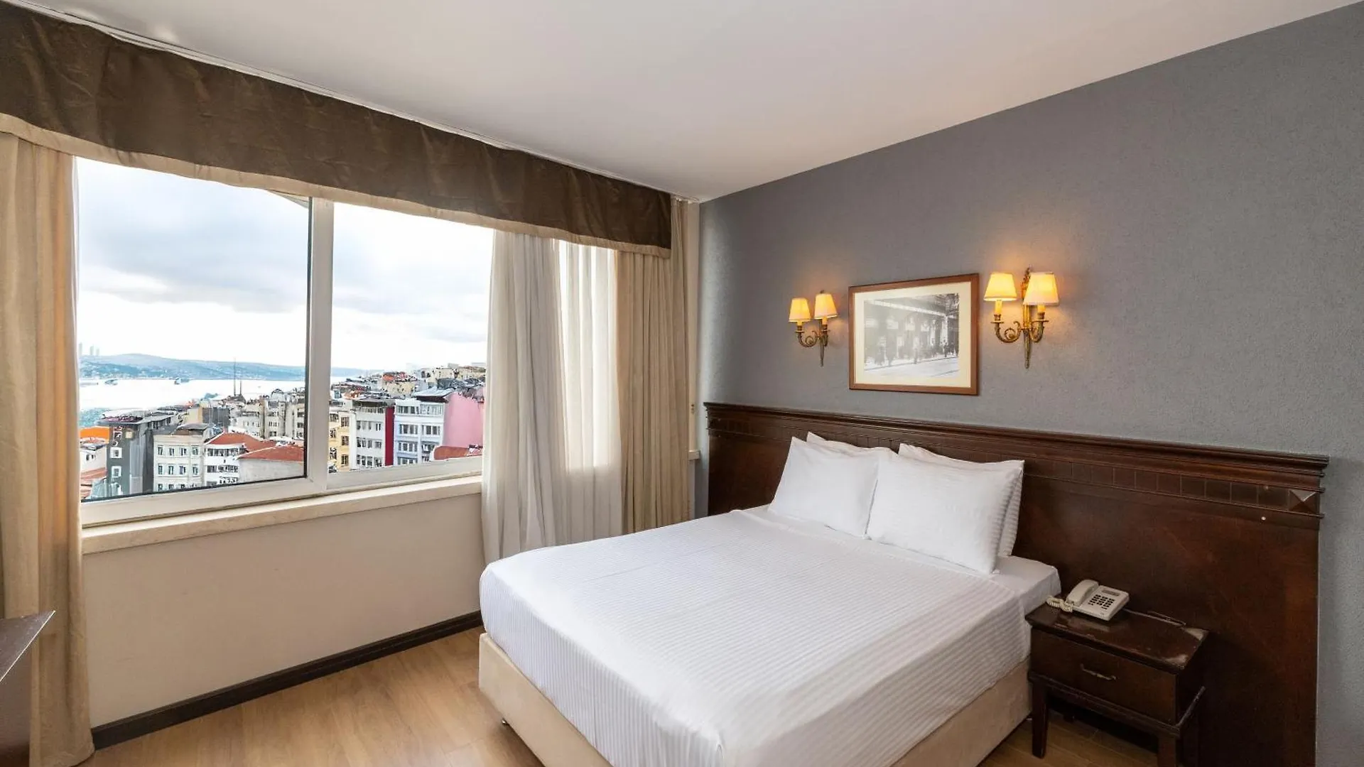 Pera Rose Hotel & Spa - Istanbul Taksim Pera City Center